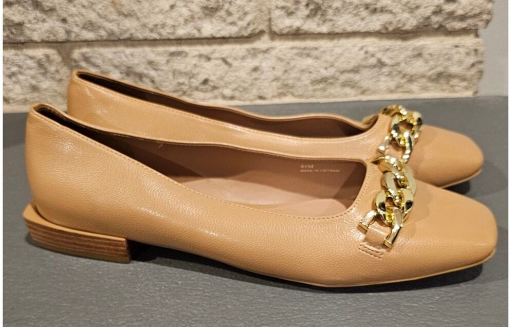 Linea Paolo Natalie Flats, Square Toe Loafer, Square Heel, Gold Chain, Sz 8.5 M